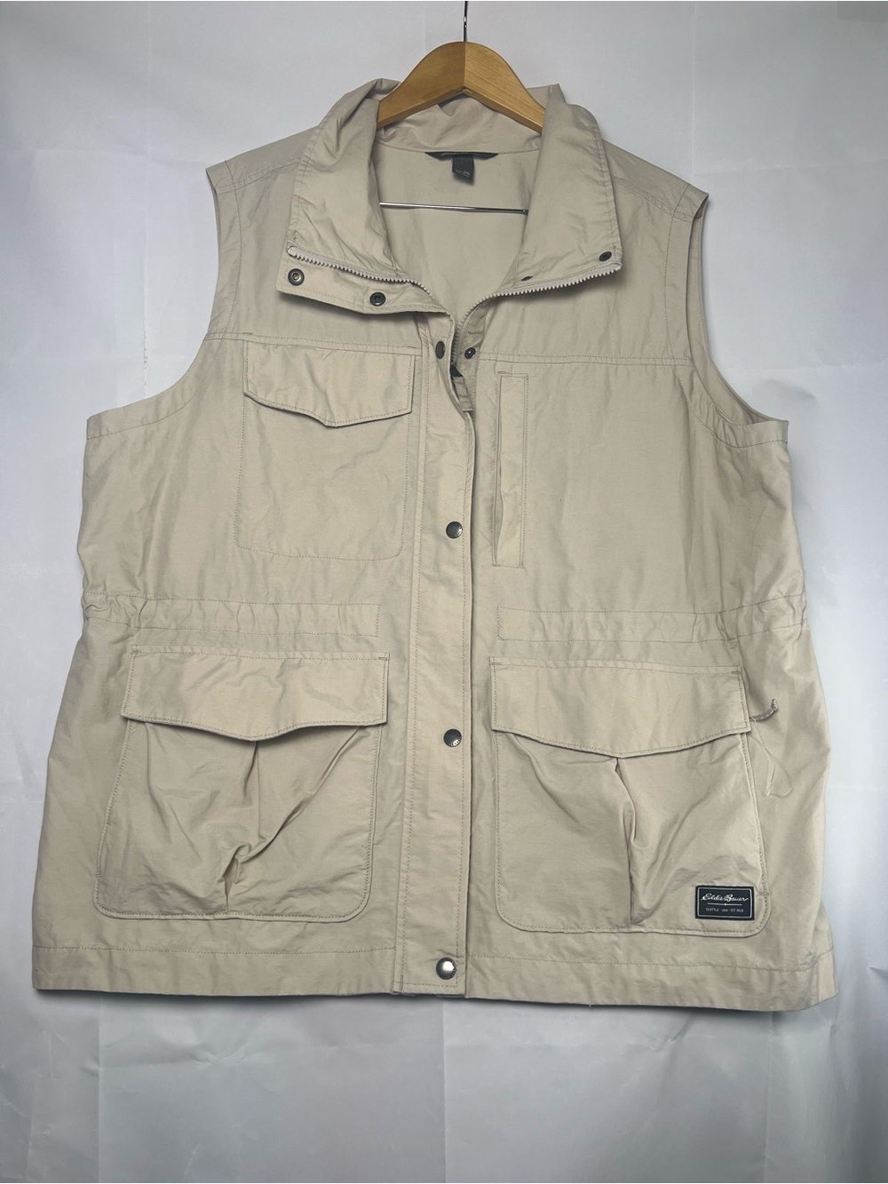 Eddie Bauer Women’s Utility Safari Cargo Vest Beige XXL Great Condition